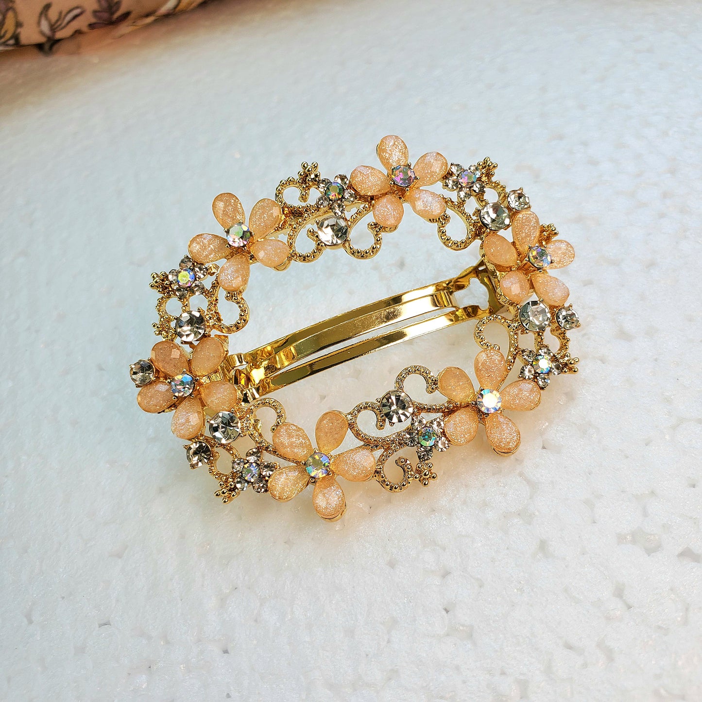 Yellow gold barrette*Metal golden hair clip*Crystals/rhinestones hair pin*Hair jewelry*Stylish gift*Gift for mom*Trendy jewelry*Best gift