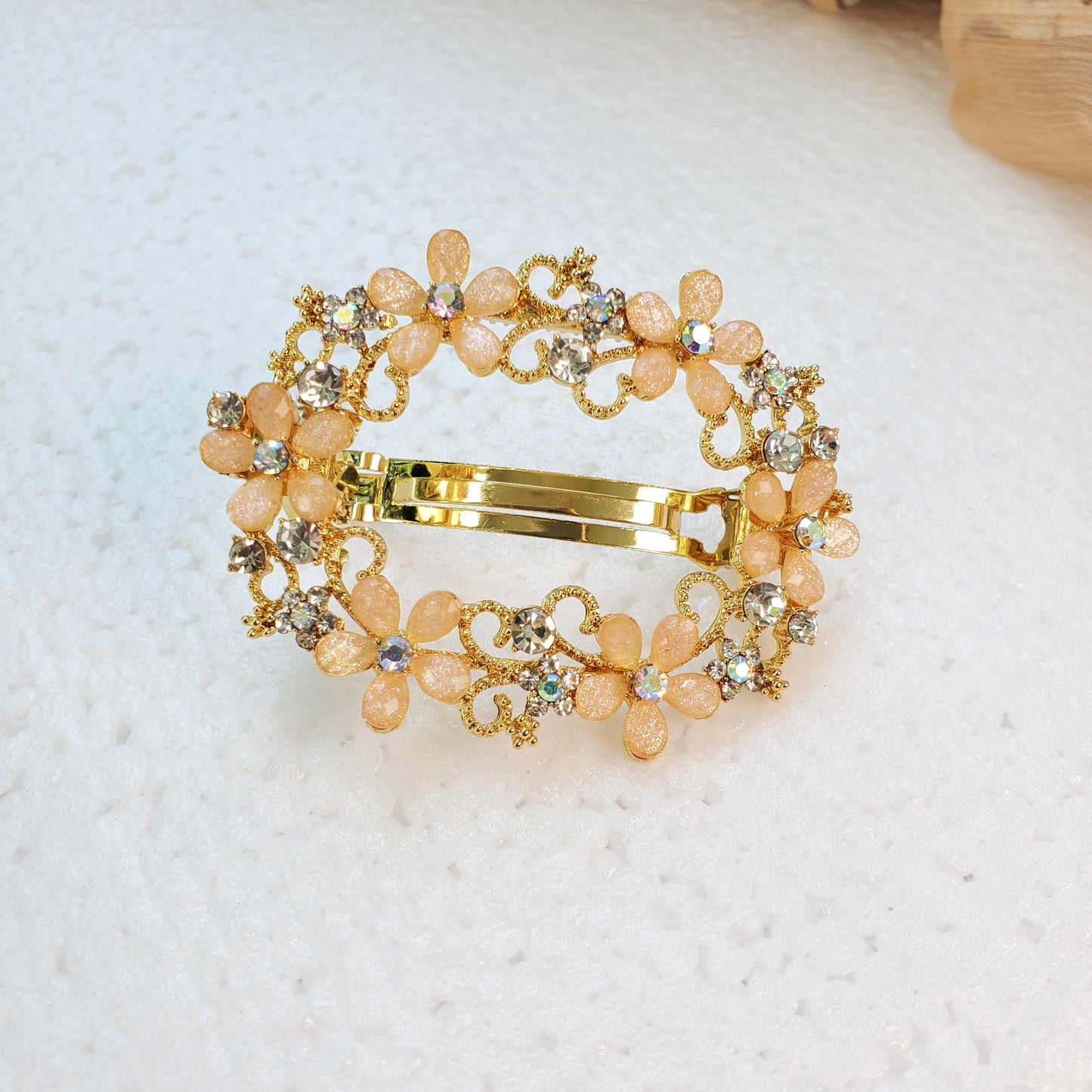 Yellow gold barrette*Metal golden hair clip*Crystals/rhinestones hair pin*Hair jewelry*Stylish gift*Gift for mom*Trendy jewelry*Best gift