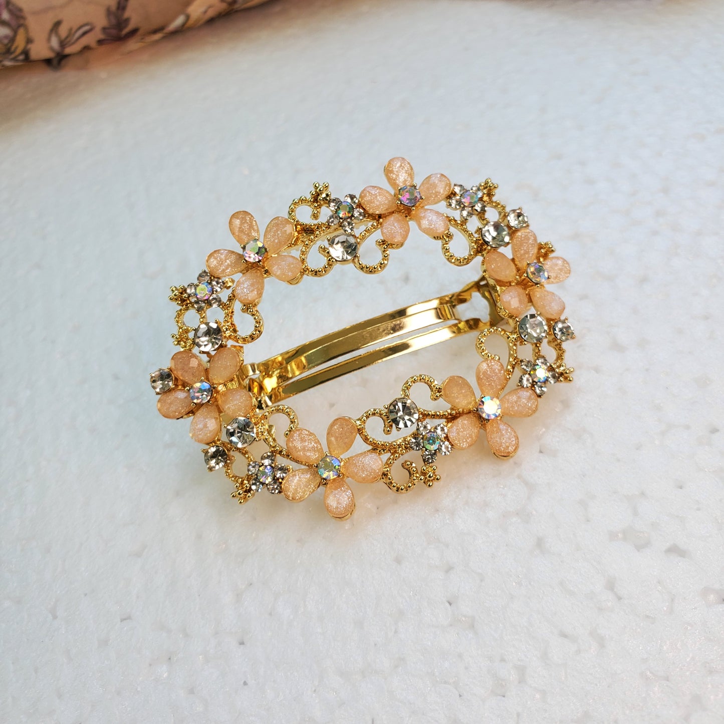 Yellow gold barrette*Metal golden hair clip*Crystals/rhinestones hair pin*Hair jewelry*Stylish gift*Gift for mom*Trendy jewelry*Best gift
