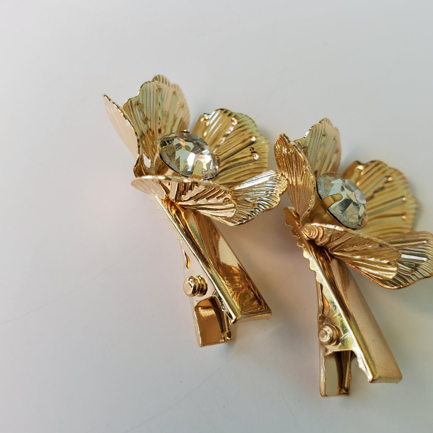 Golden flower hair clip*Small metal alligator clip*Fashion hair accessory*Gold metal wedding pin*Golden jewelry*Set of 3*Trendy gift
